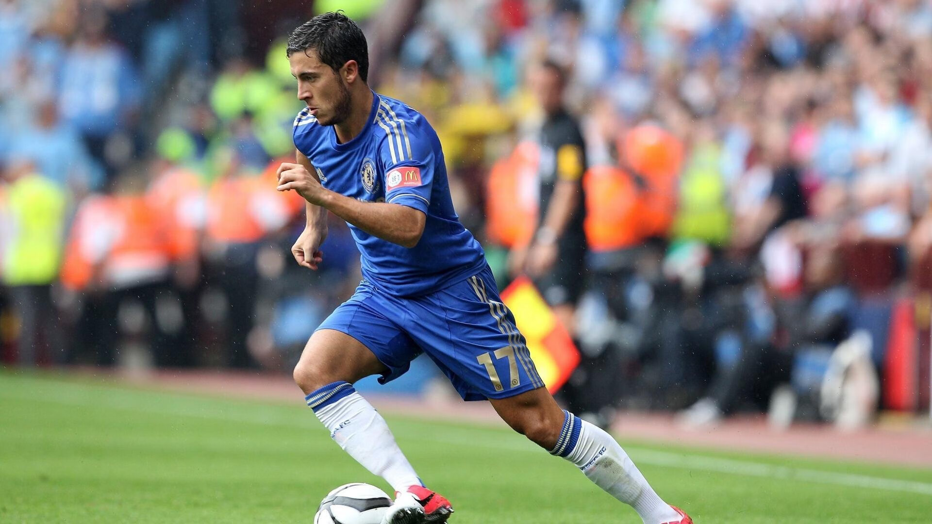 开云体育APP下载-塞内加尔淘汰利物浦，当非洲雄狮在安菲尔德咆哮，巴雷拉如何成为改写历史的关键先生