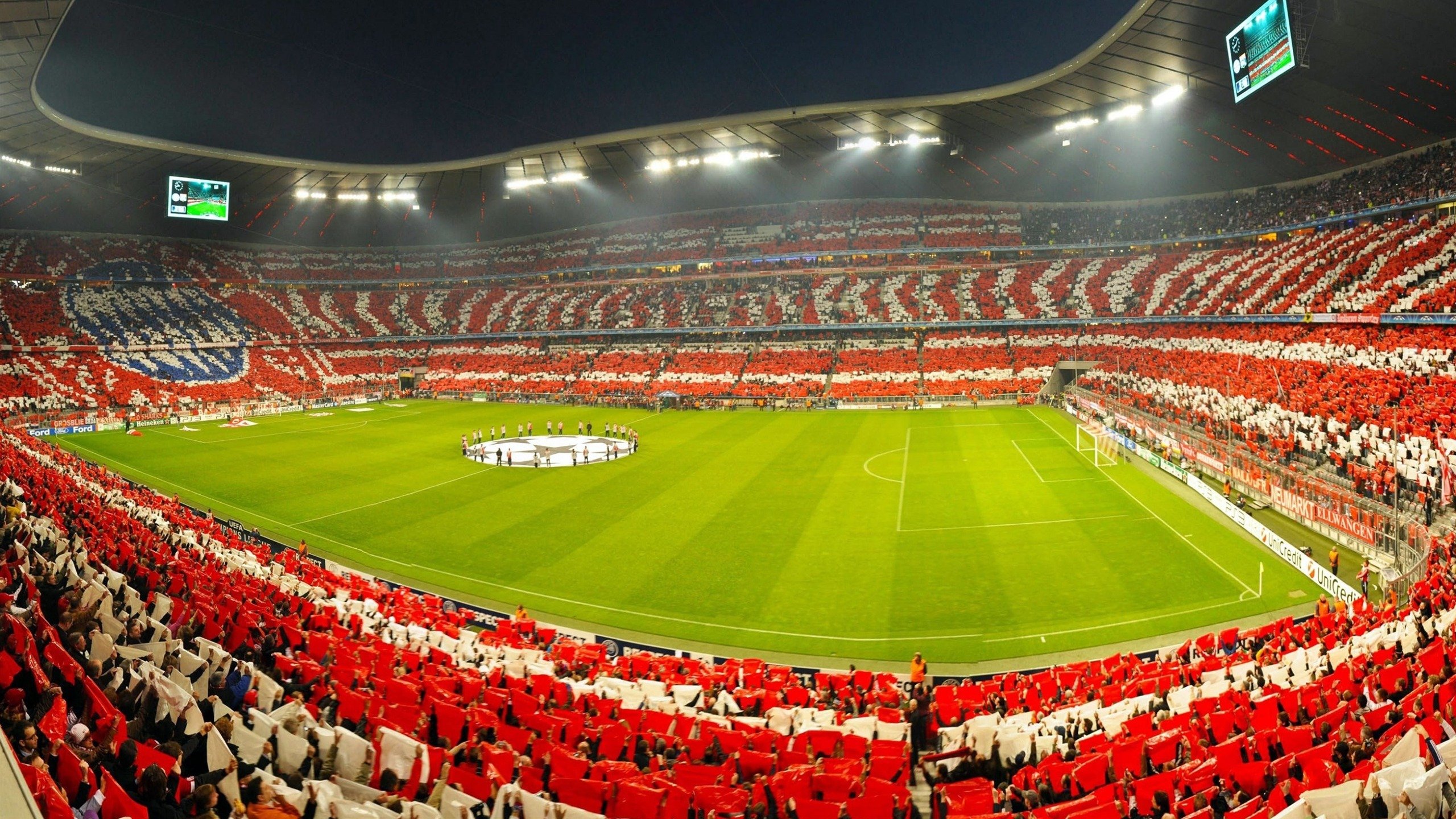 蓝黑奇迹夜，伊布欧冠半决赛封神，国际米兰逆转哥伦比亚风暴