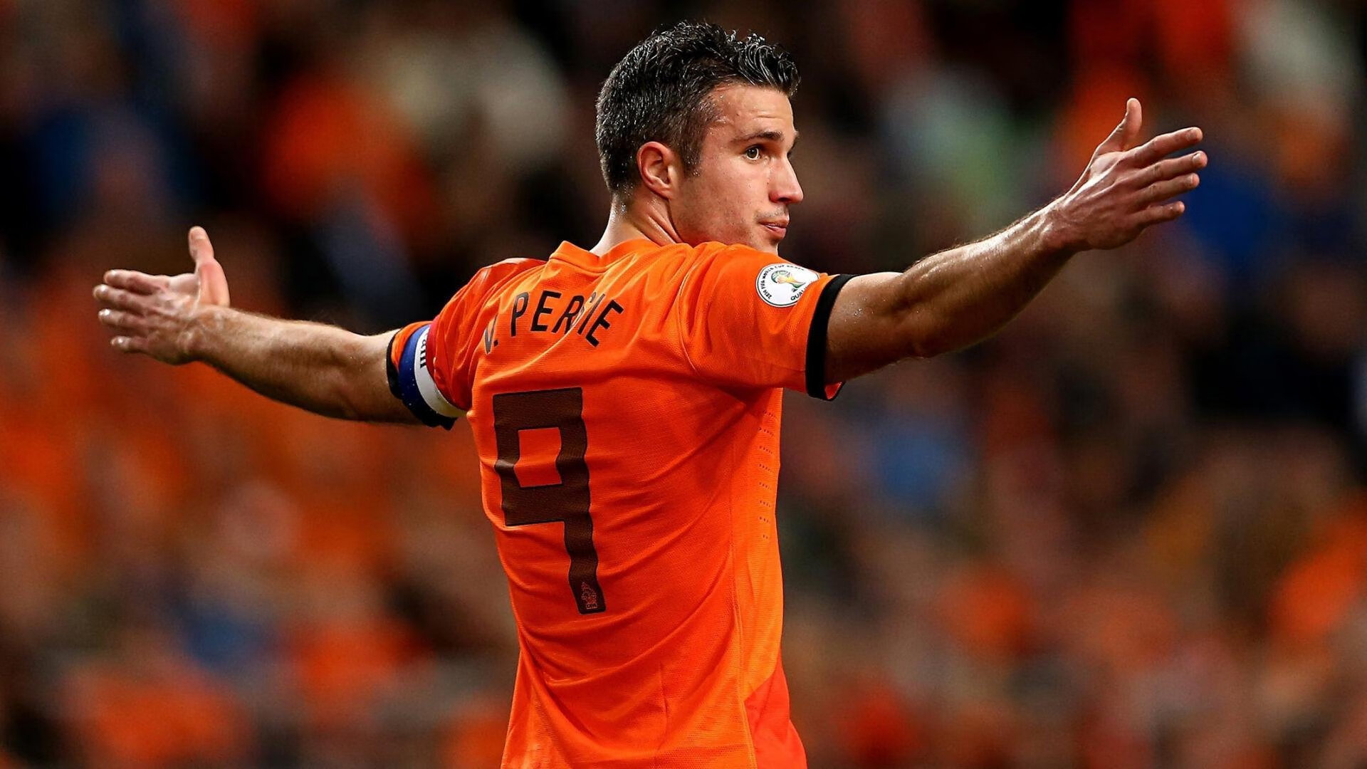 德甲争冠战之夜,弗拉霍维奇关键战不手软,一锤定音铸就传奇